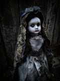 Niña Horror Doll