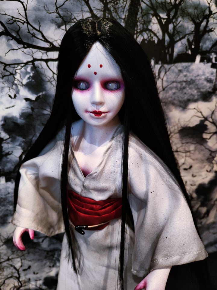 Japanese horror doll online