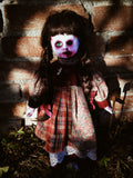 Poupée d'horreur de l'abbaye